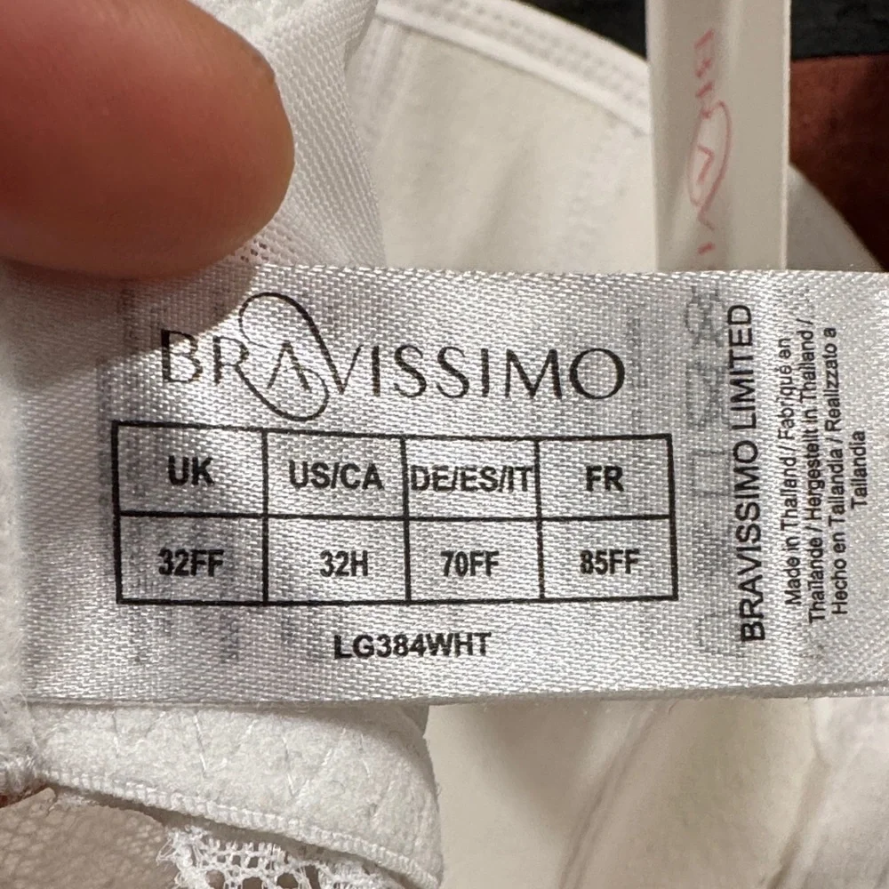 BRAVISSIMO NIYA SMOOTHING BRA - Picture 12 of 15